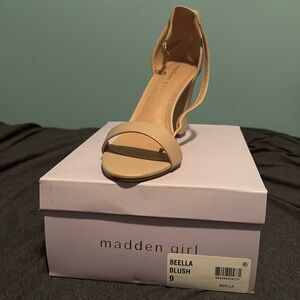 Lightly Worn Madden Girl: Bella Heels